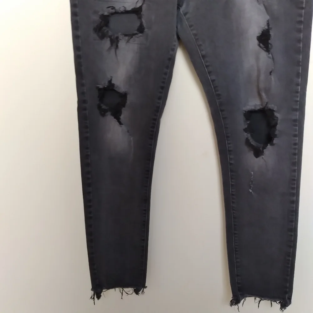 American Eagle Men's Black Heavily Distressed Destroyed Skinny Jeans Size 33x32